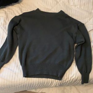 Dark grey small sweater